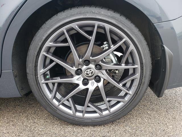 Used 2025 Toyota Camry XSE image 27