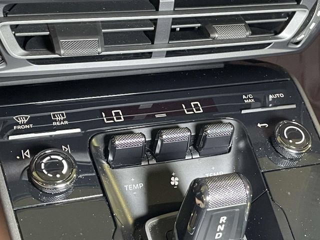 Certified 2022 Porsche 911 Carrera RWD image 31