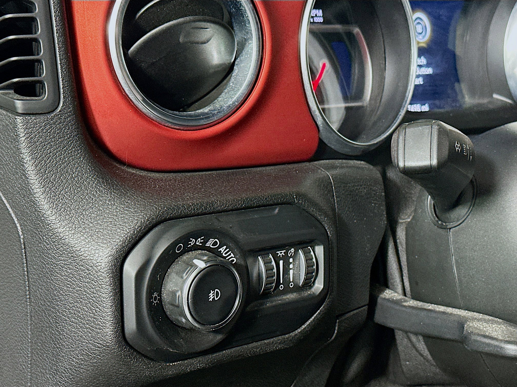 Used 2021 Jeep Wrangler Unlimited Rubicon AWD/4WD image 16