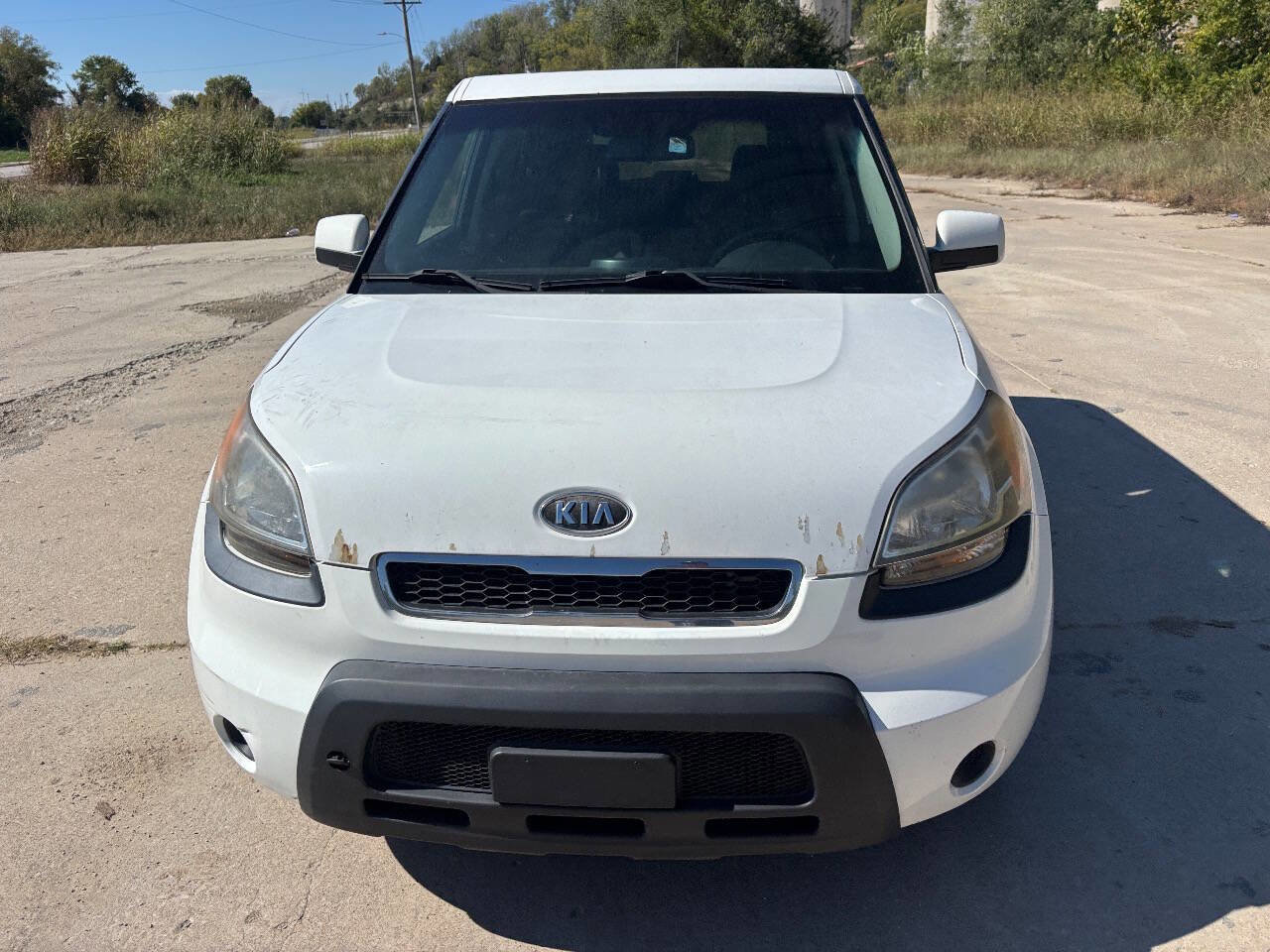 Used 2011 Kia Soul + image 3
