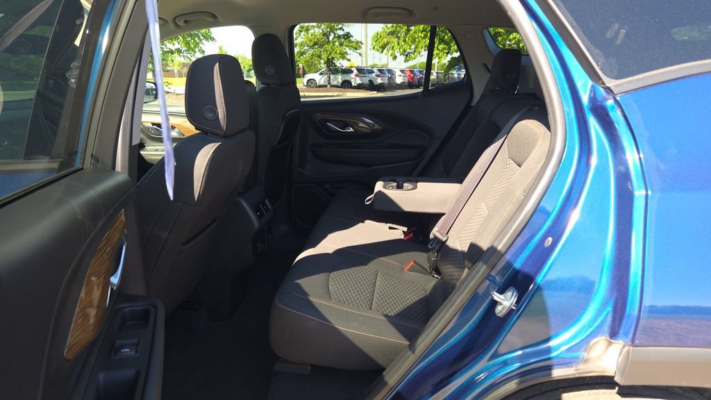 Used 2020 GMC Terrain SLE FWD image 20