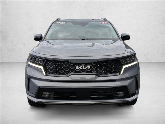 Used 2023 Kia Sorento SX AWD/4WD image 2