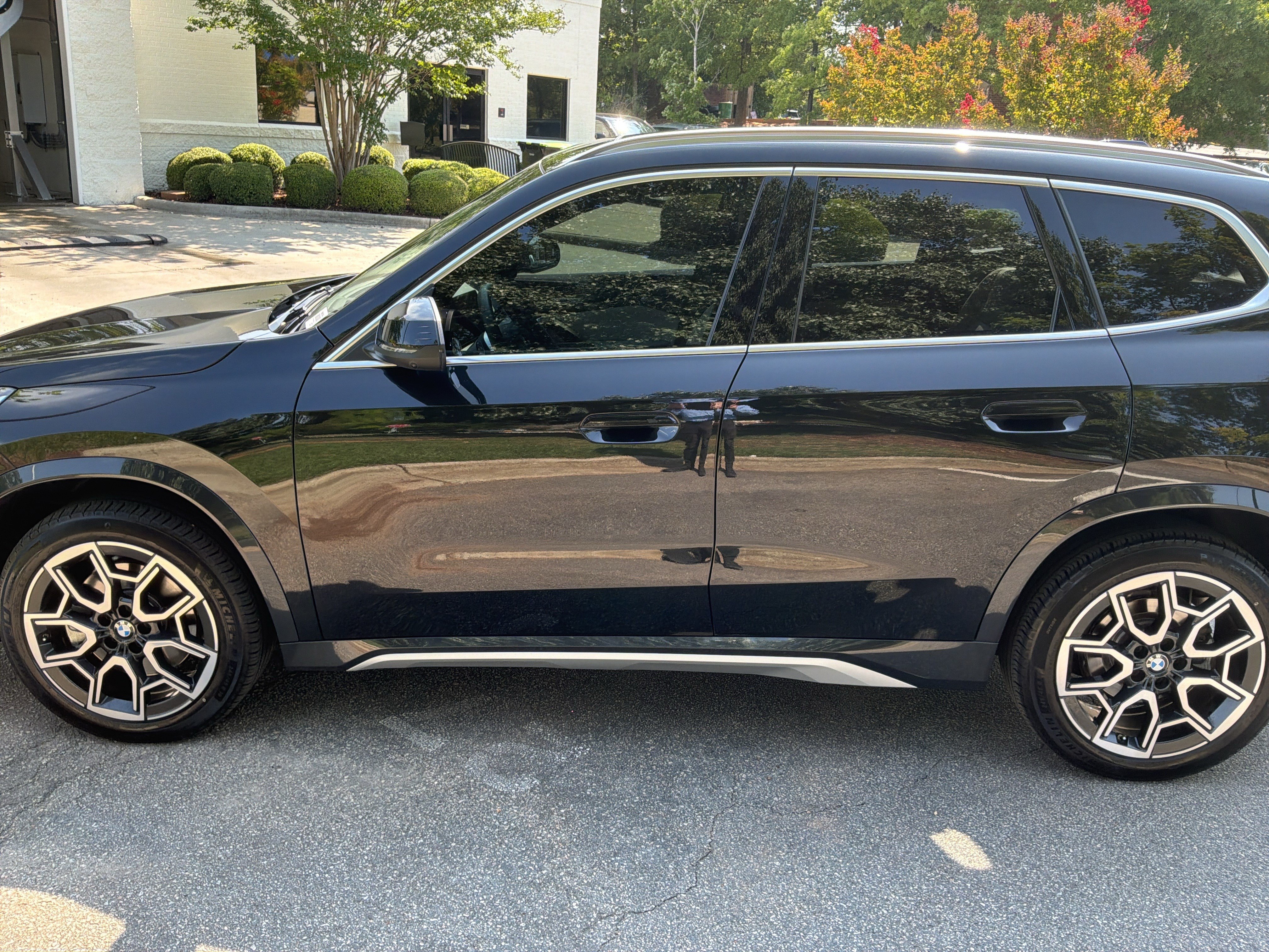 Used 2025 BMW X1 xDrive28i w/ Technology Package AWD/4WD image 7