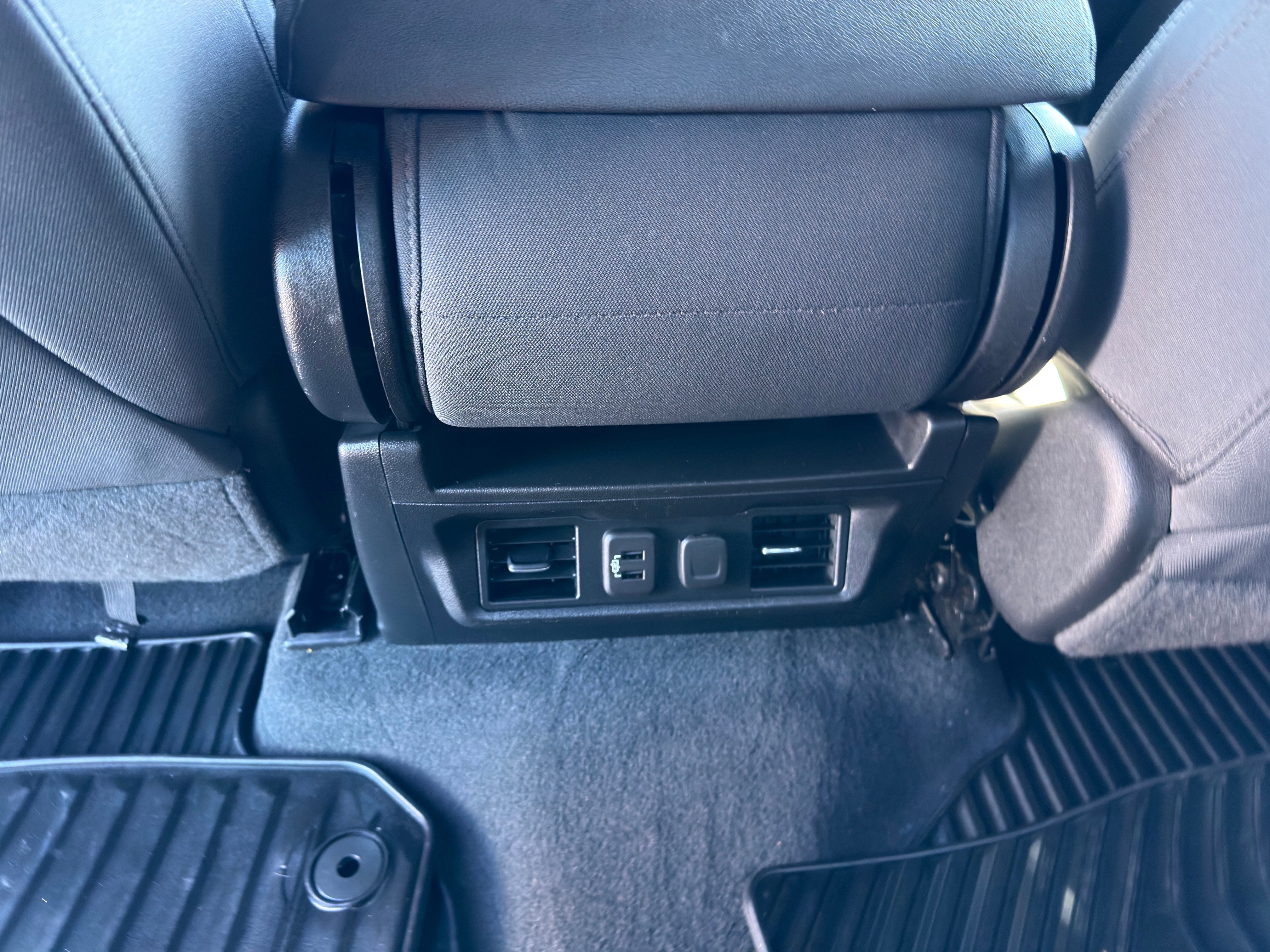 Used 2021 Chevrolet Silverado 1500 RST w/ Z71 Off-Road Package image 25