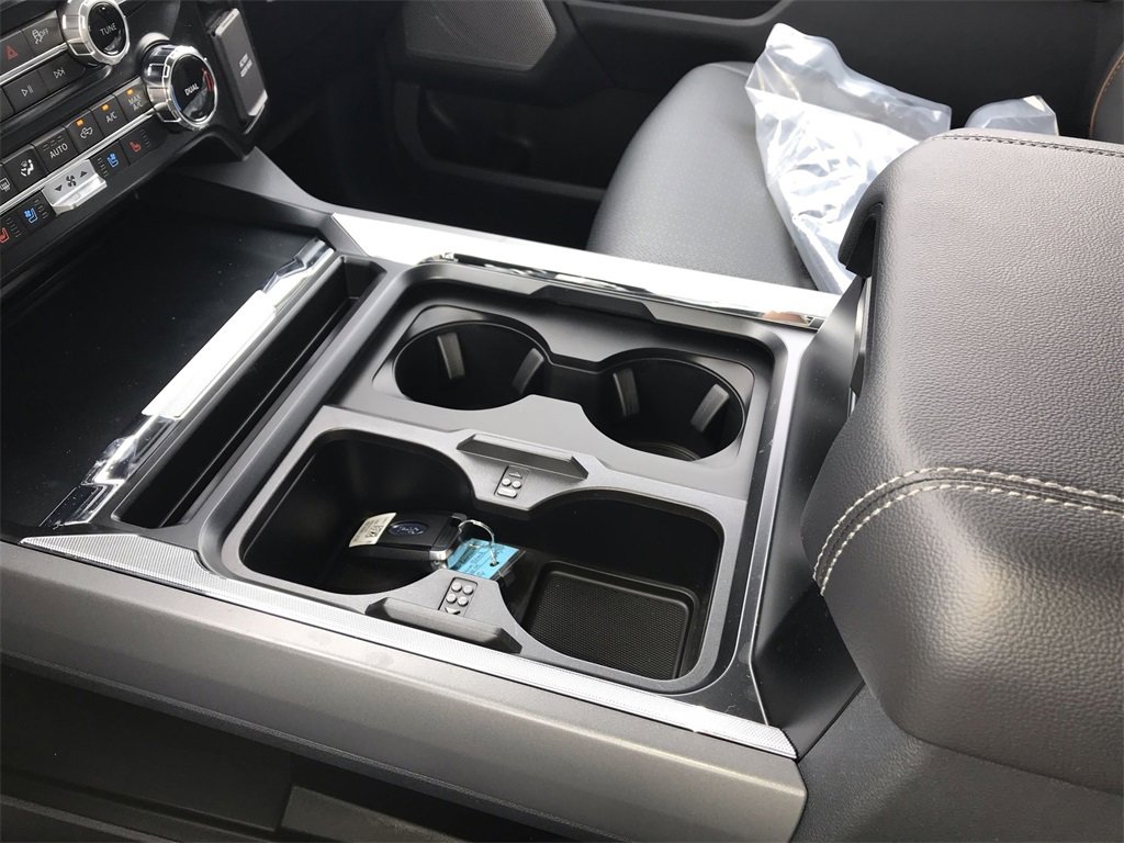New 2025 Ford F250 Lariat w/ Lariat Ultimate Package image 19