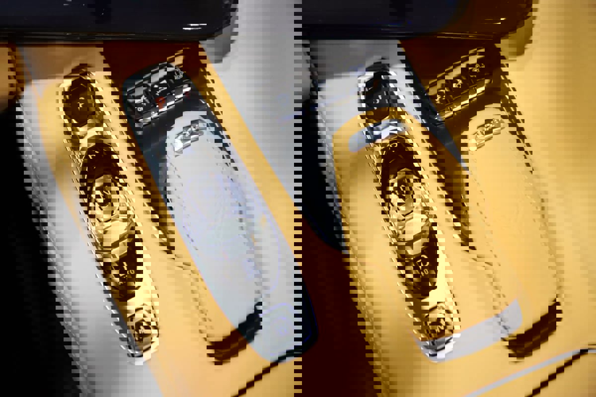 Used 2024 Chevrolet Corvette Stingray Premium Conv w/ Stealth Interior Trim Package image 52