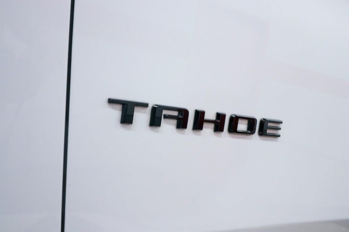 Used 2023 Chevrolet Tahoe RST AWD/4WD image 36