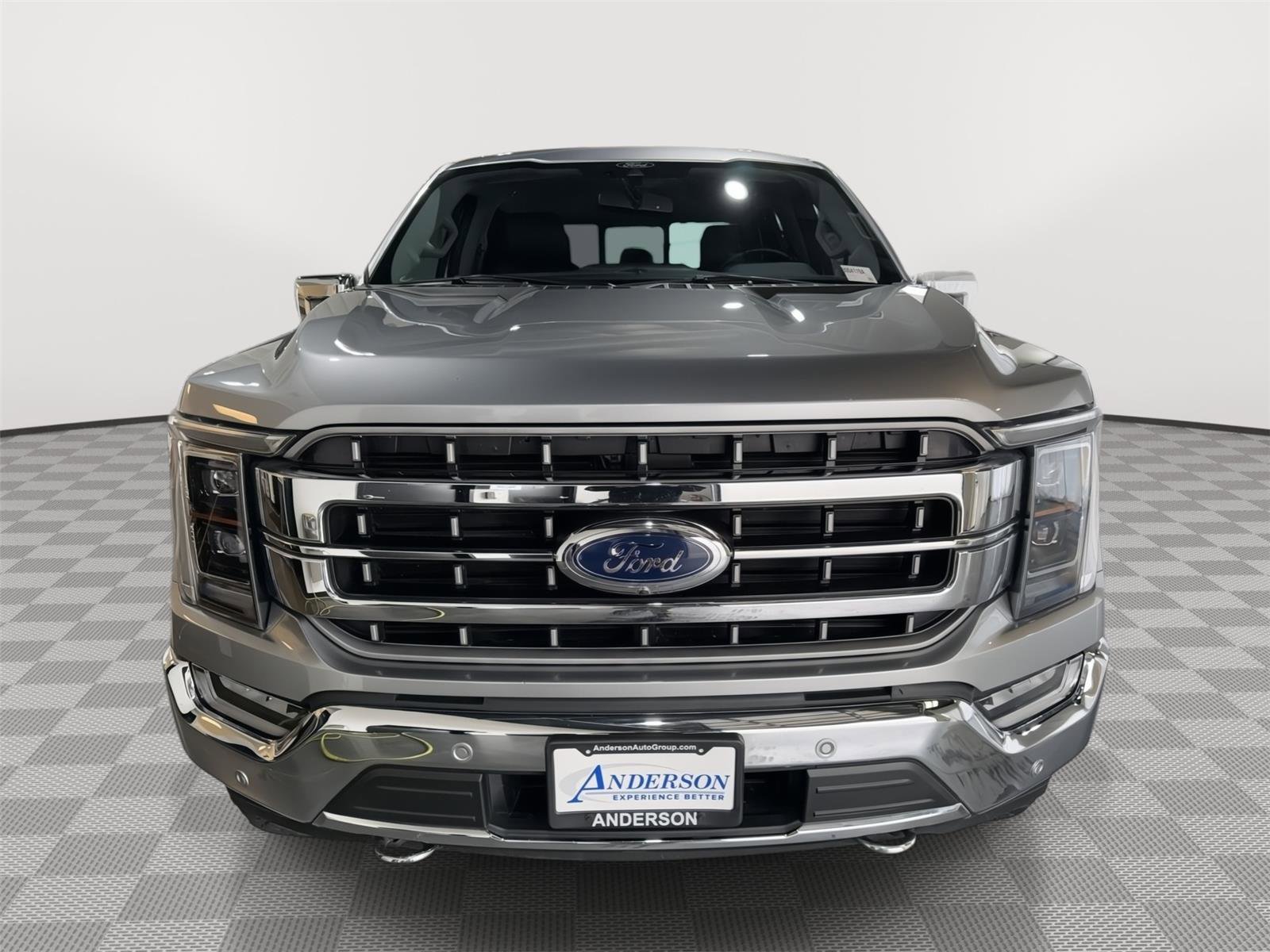 Used 2022 Ford F150 Lariat w/ Equipment Group 502A High AWD/4WD image 4