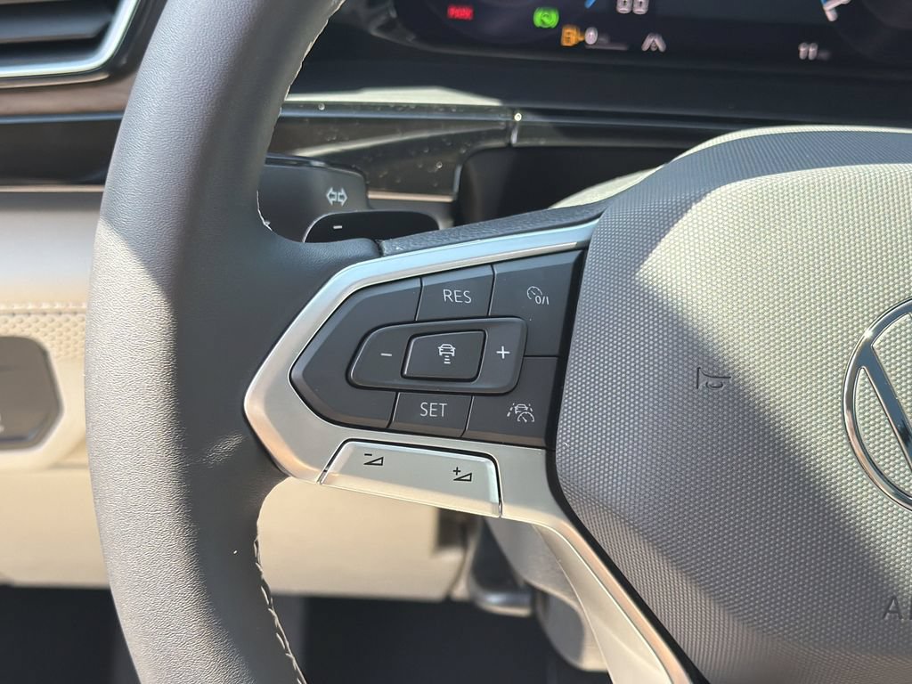 New 2026 Volkswagen Atlas SE FWD image 27