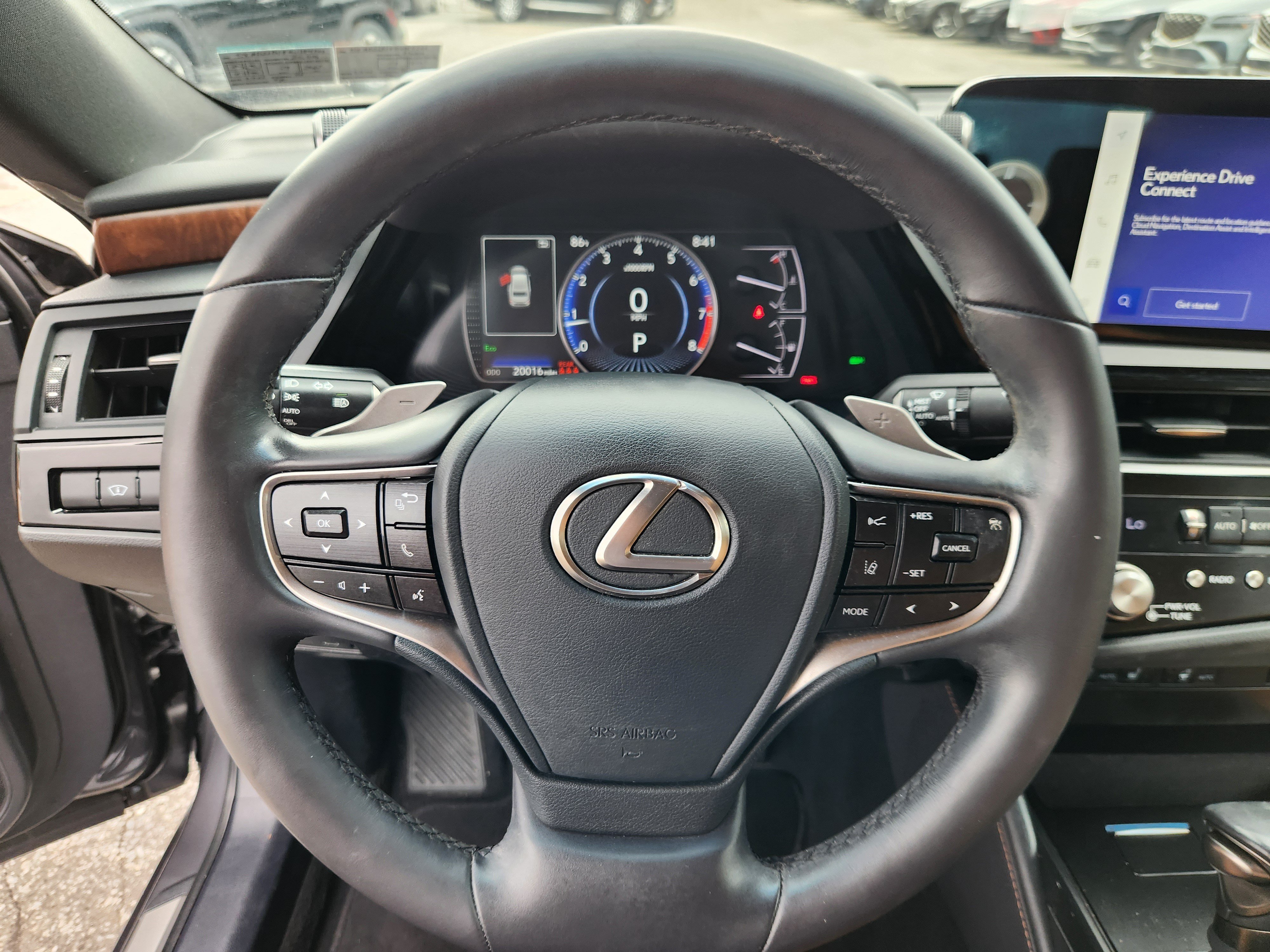 Used 2024 Lexus ES 350 w/ Premium Package FWD image 9