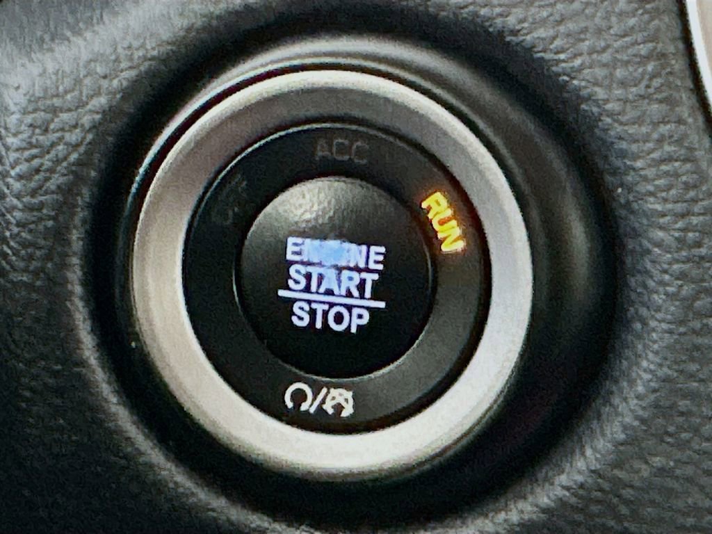 Used 2020 Dodge Durango SXT RWD image 27