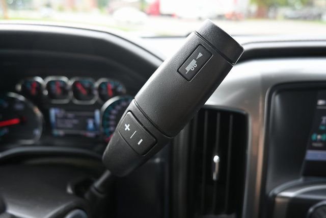 Used 2018 Chevrolet Silverado 1500 LTZ w/ Sport Package image 32