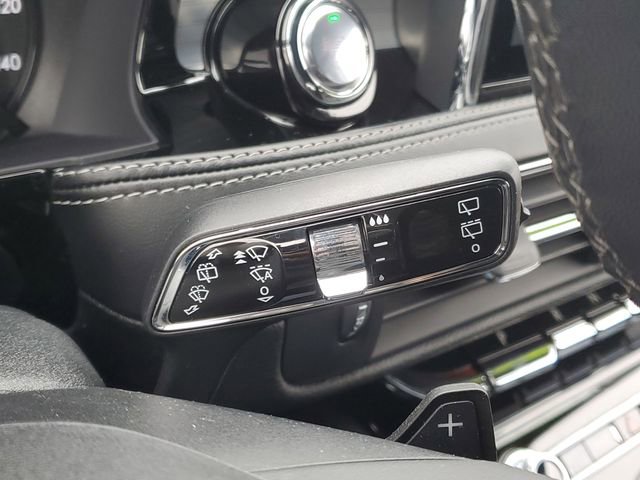 Certified 2021 Lincoln Corsair AWD w/ Equipment Group 101A image 19