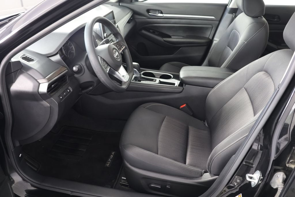 Used 2023 Nissan Altima 2.5 SV FWD image 18