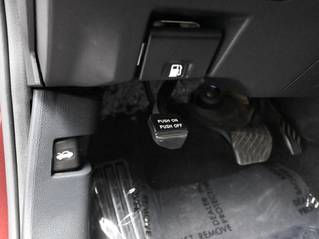 Used 2024 Nissan Altima 2.5 SV image 37