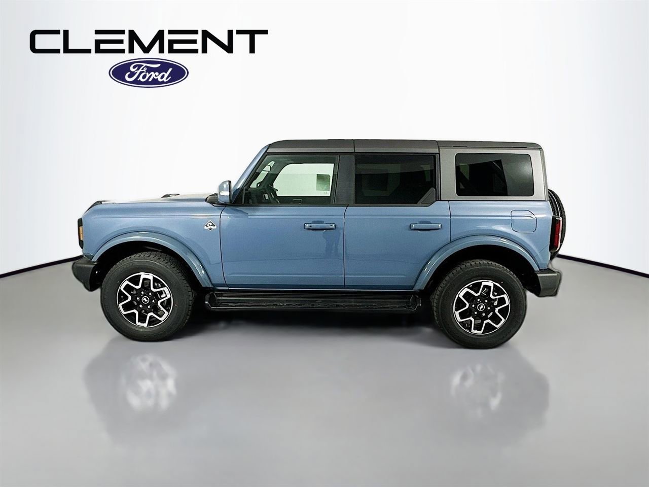 New 2025 Ford Bronco Outer Banks image 4