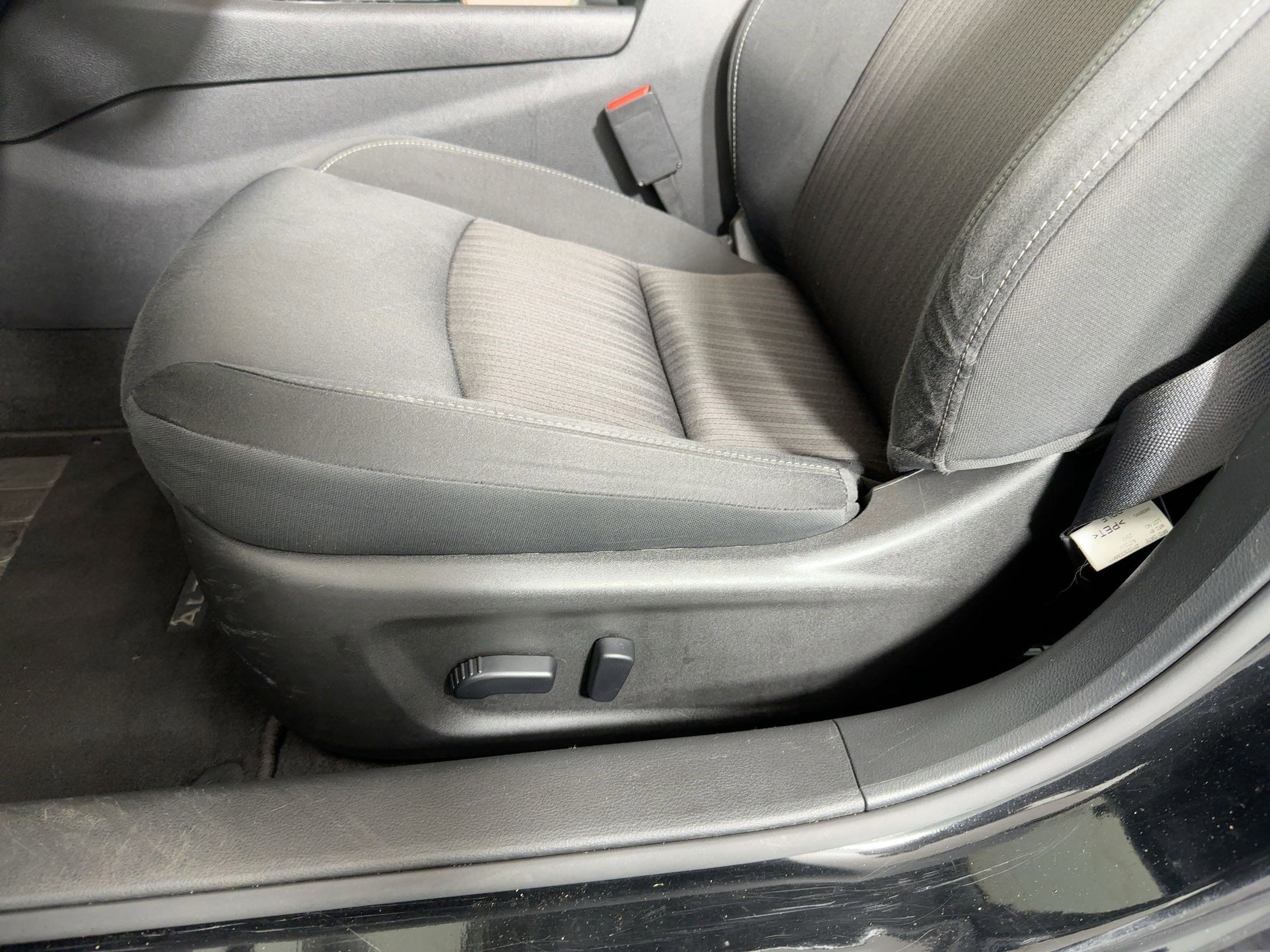 Used 2024 Nissan Altima 2.5 SV image 11