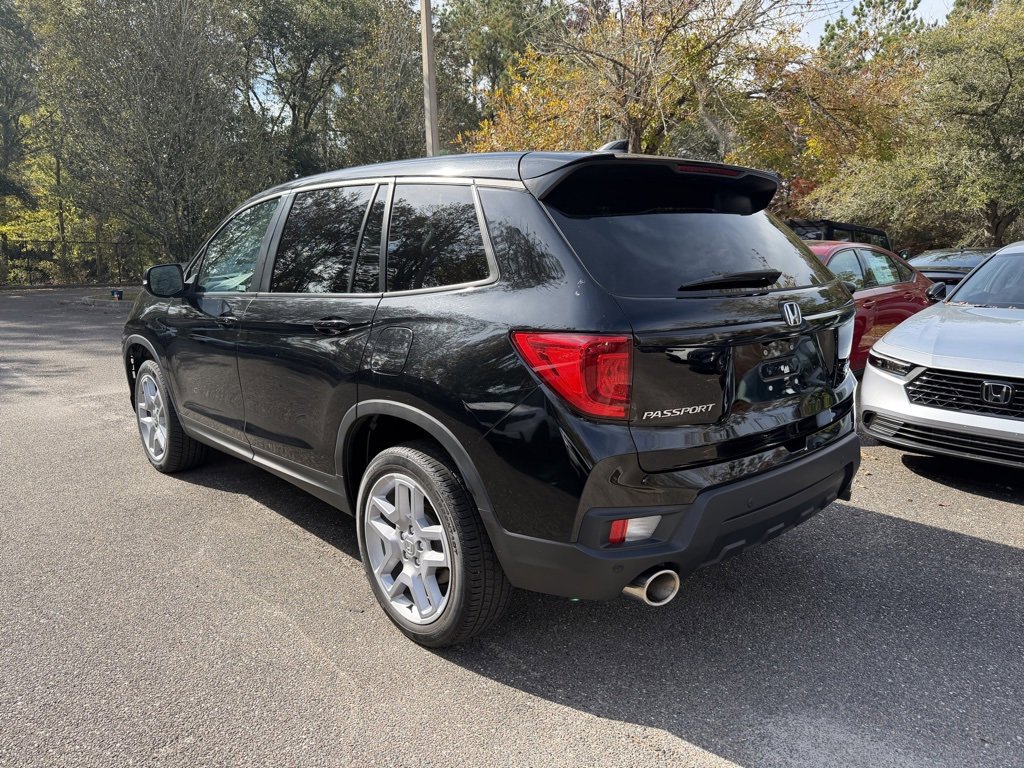 Certified 2024 Honda Passport EX-L image 4