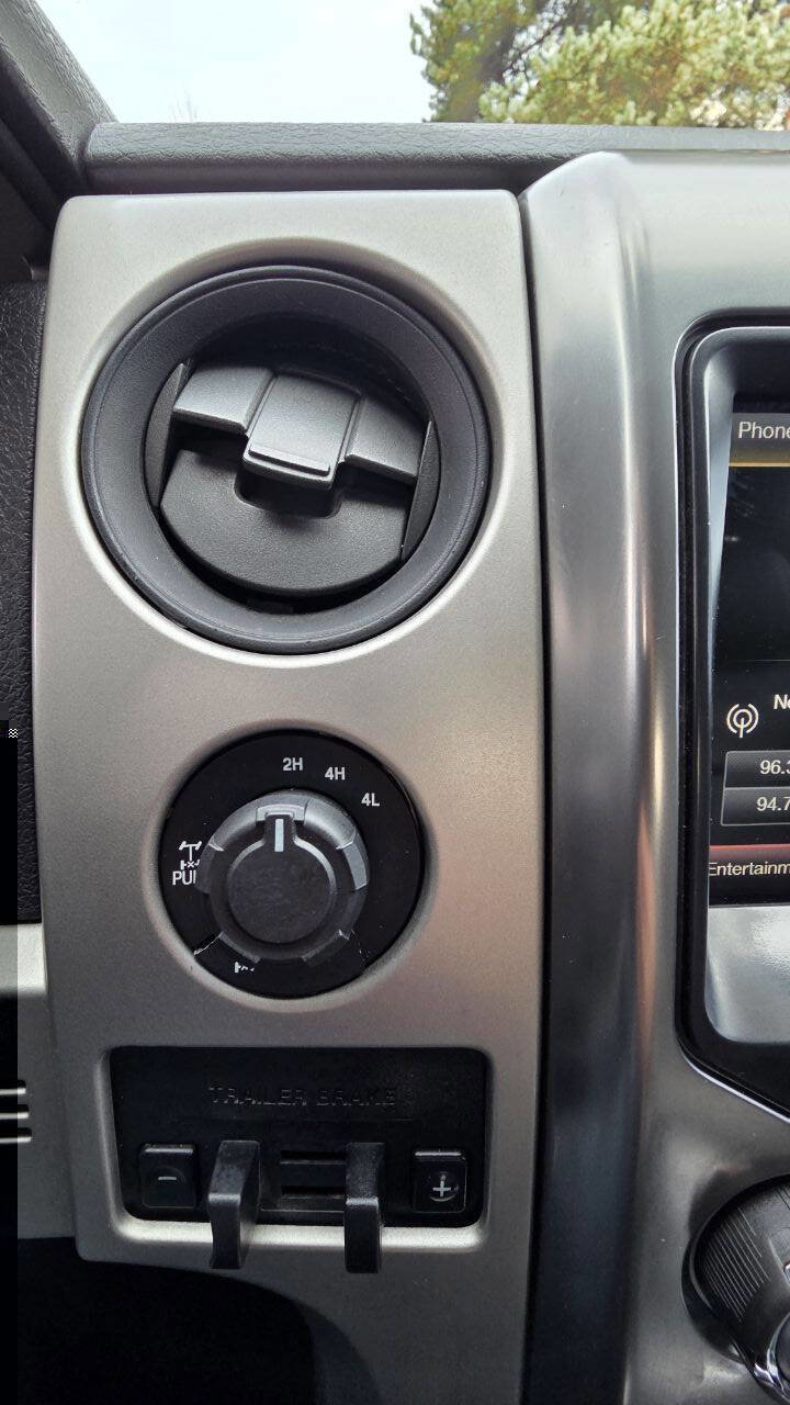 Used 2014 Ford F150 Raptor w/ Equipment Group 801A Luxury image 14