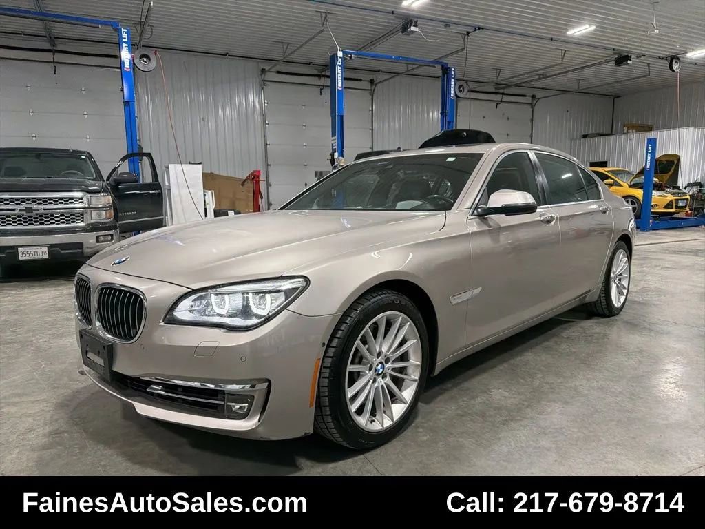 Used 2015 BMW 750Li xDrive 750Li xDrive Sedan 4D image 5