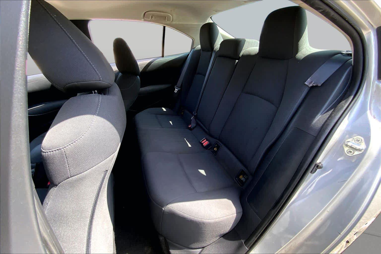 Used 2021 Toyota Corolla LE FWD image 20
