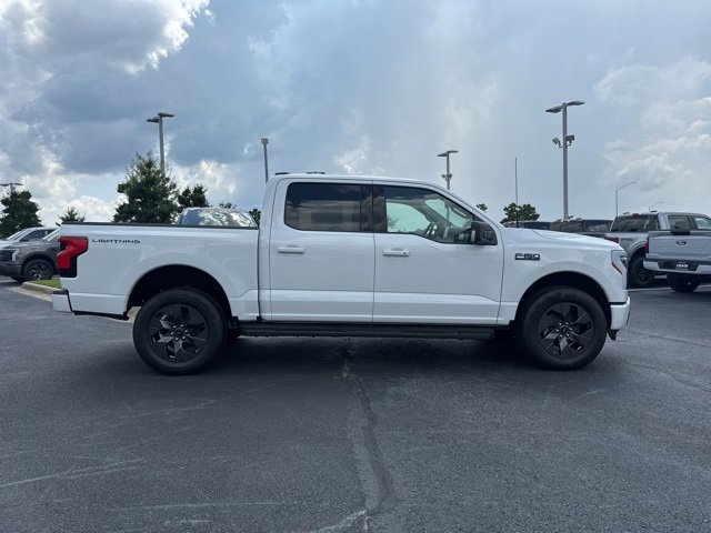 New 2025 Ford F150 Lightning Flash image 9