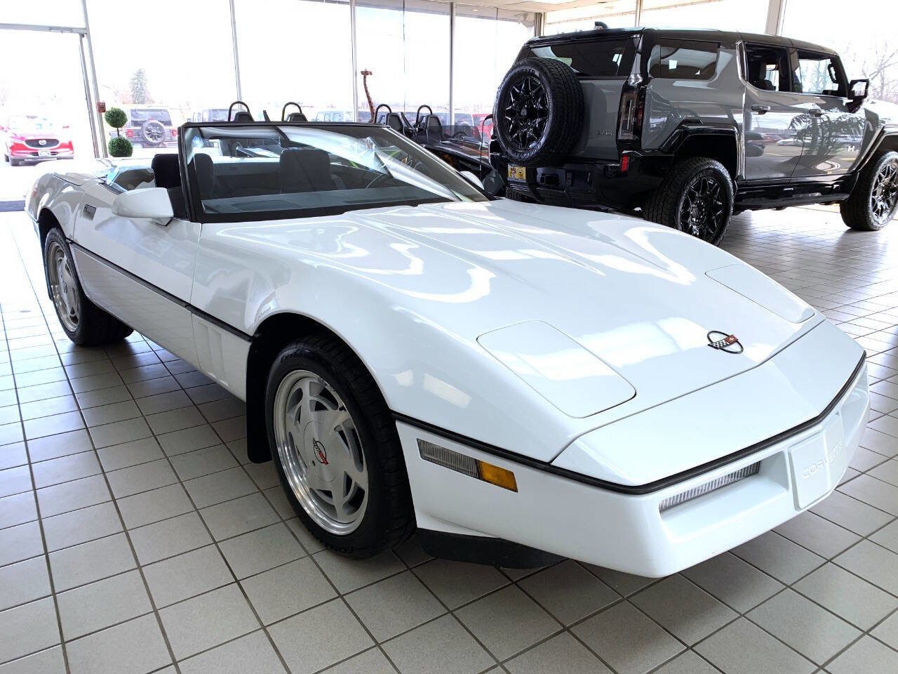 Used 1989 Chevrolet Corvette Convertible image 3