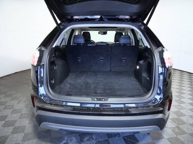 Certified 2024 Ford Edge SEL w/ Convenience Package AWD/4WD image 9