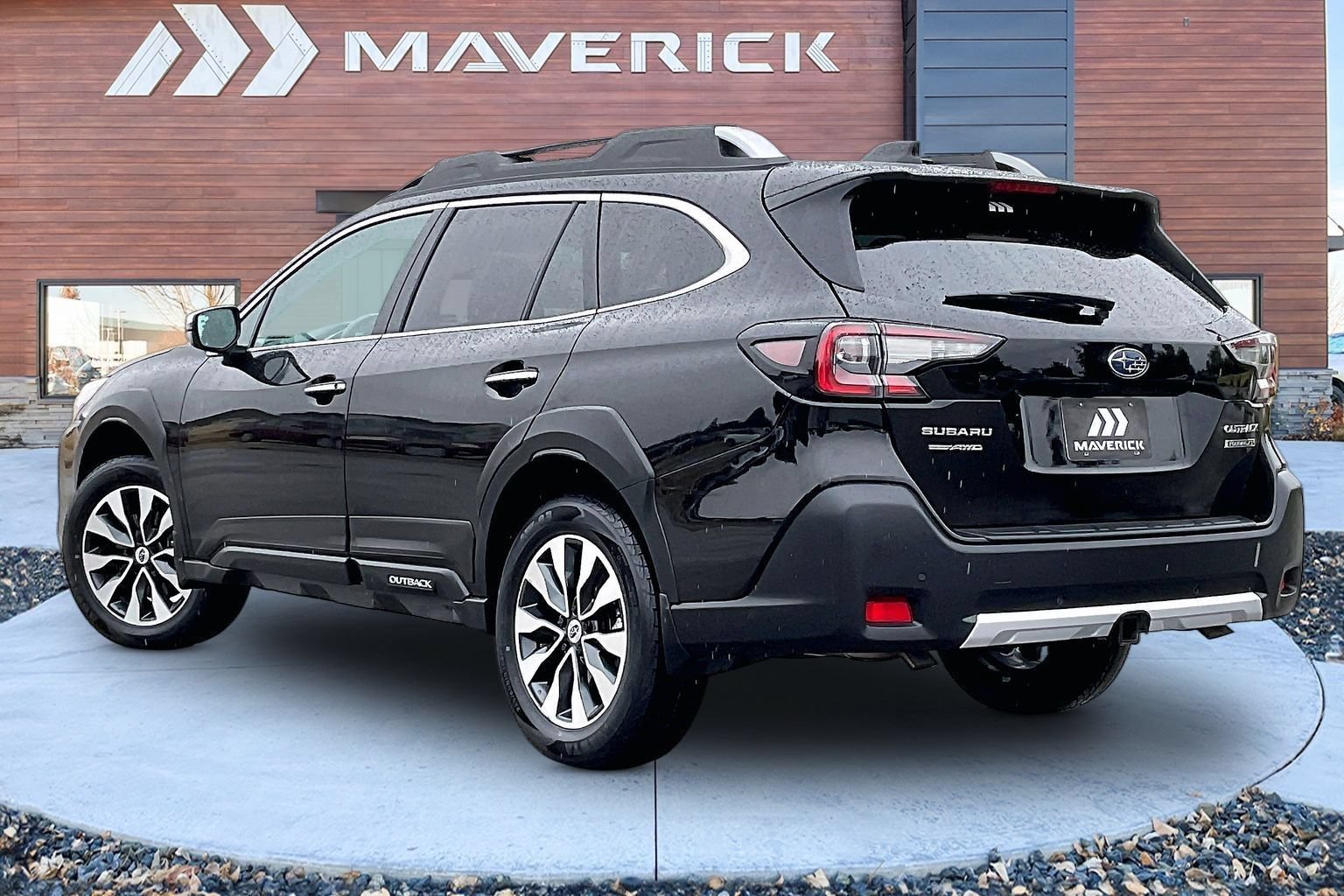 Used 2024 Subaru Outback Touring XT w/ Popular Package #2 AWD/4WD image 4