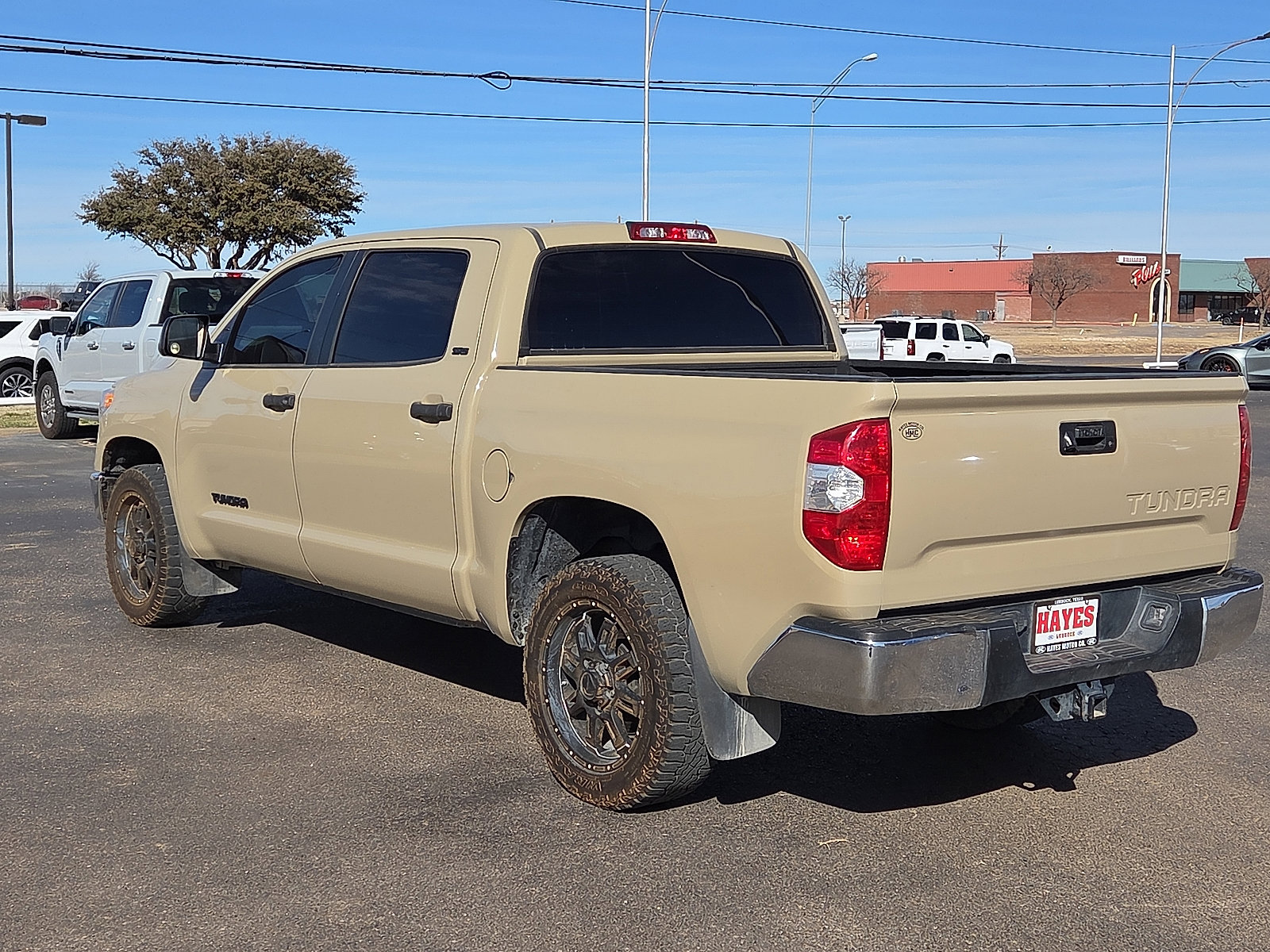 Used 2017 Toyota Tundra SR5 image 3