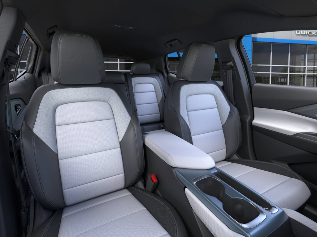 New 2026 Chevrolet Equinox EV LT AWD/4WD image 16