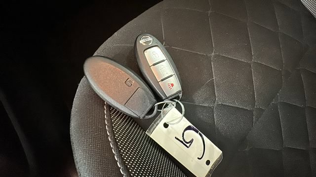 Used 2020 Nissan Kicks S FWD image 20