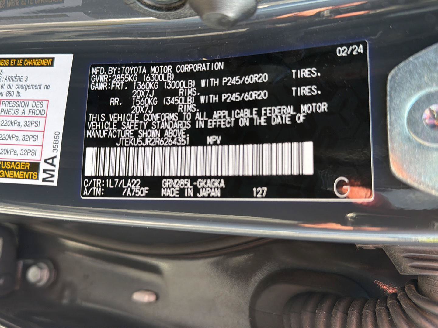 Used 2024 Toyota 4Runner Limited AWD/4WD image 45