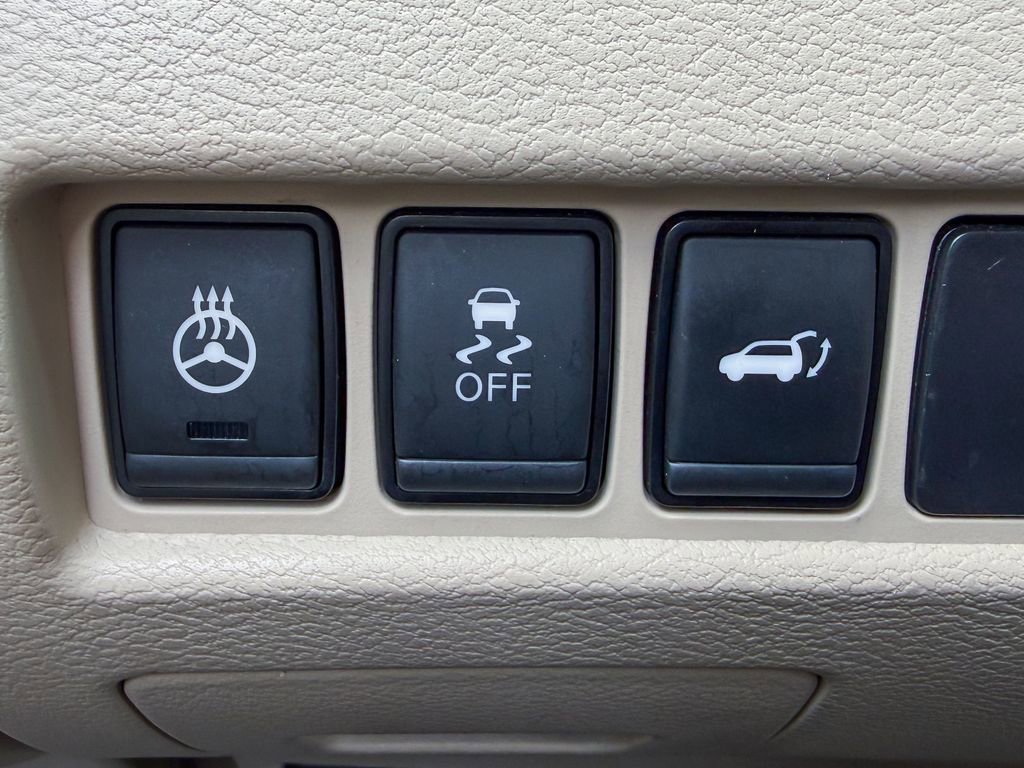 Used 2018 Nissan Murano SL w/ Moonroof Package image 11