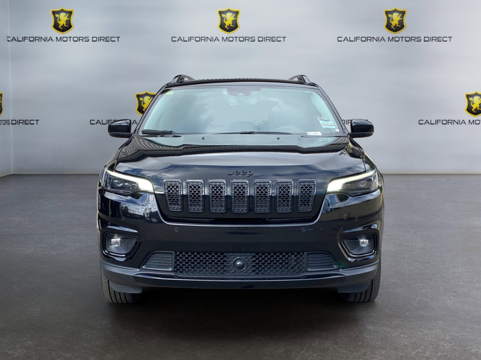 Used 2023 Jeep Cherokee Altitude Lux image 2