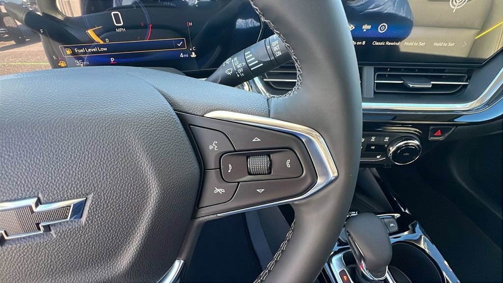 New 2026 Chevrolet Trax ACTIV w/ Sunroof Package image 21