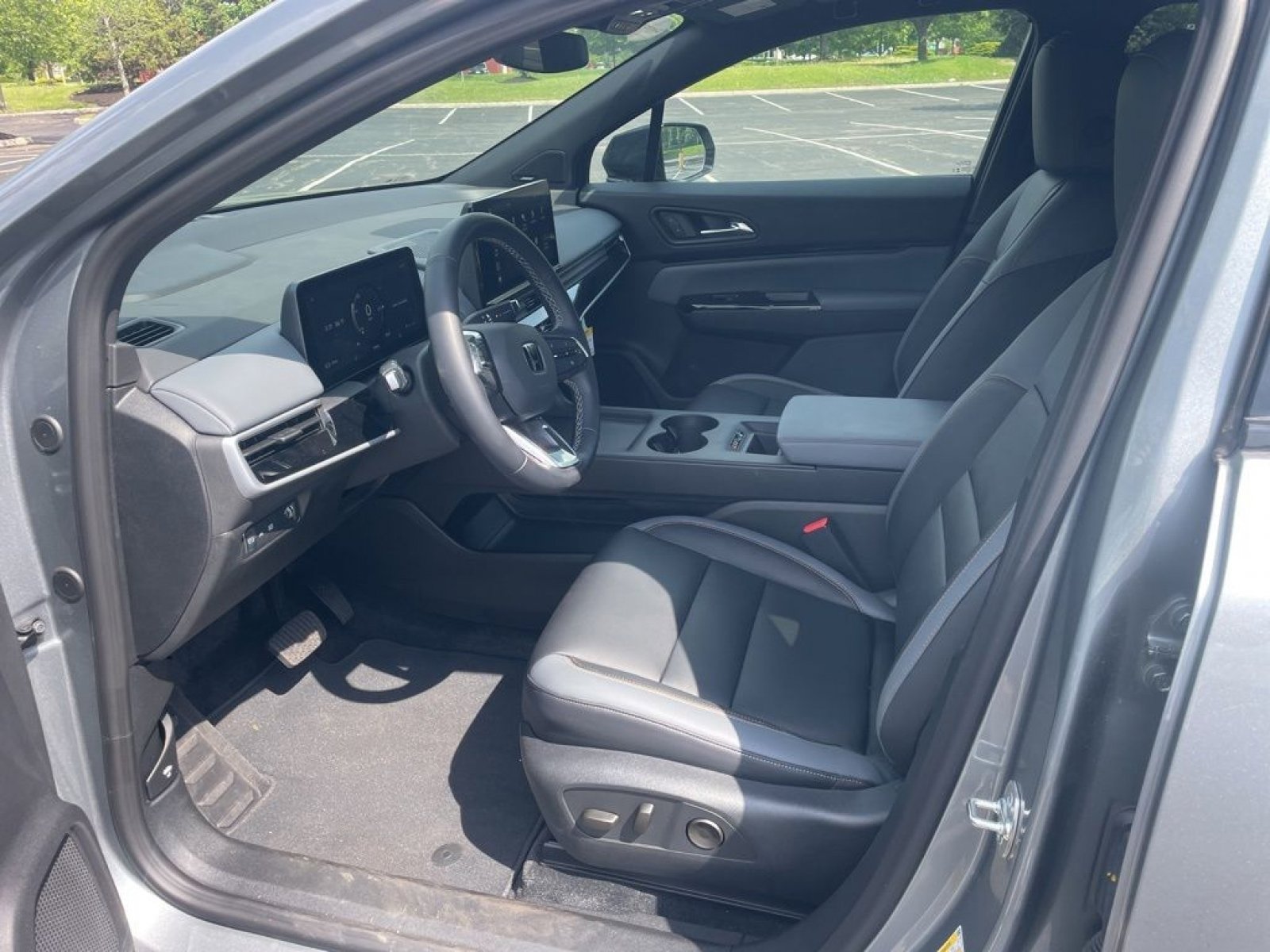 Certified 2024 Honda Prologue Touring image 8