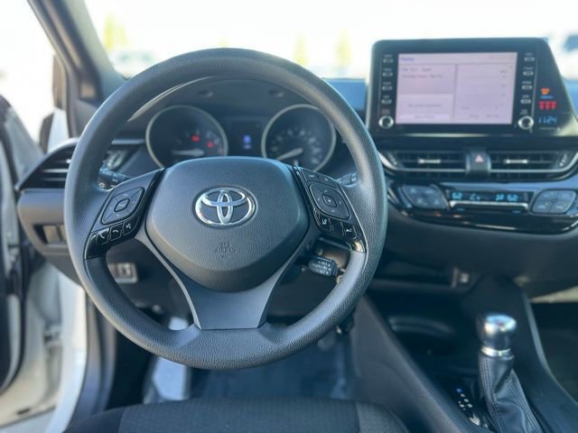 Used 2019 Toyota C-HR LE image 11