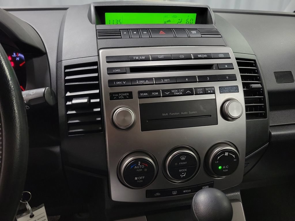 Used 2010 MAZDA MAZDA5 Sport FWD image 17