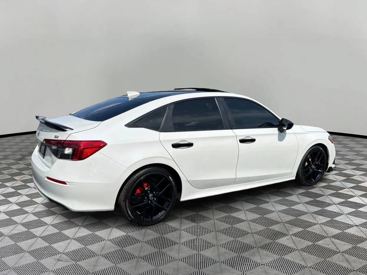 Used 2024 Honda Civic Si image 5