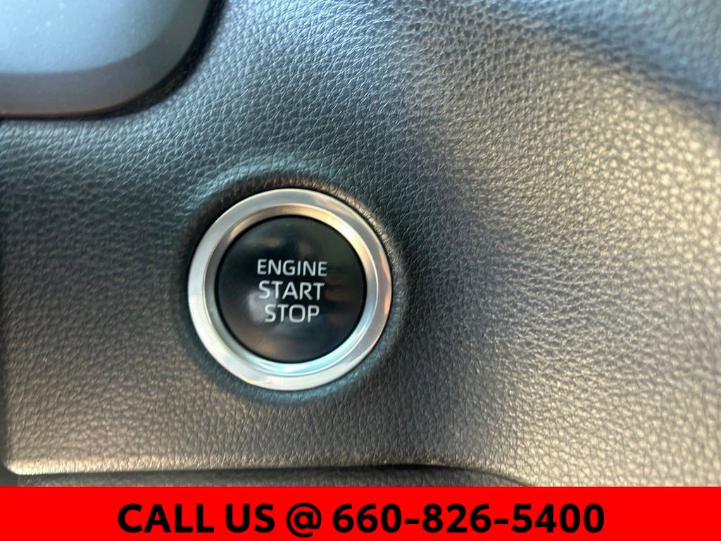 Used 2022 Toyota Tundra SR5 AWD/4WD image 14