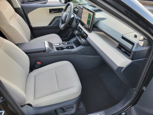 Used 2026 Toyota RAV4 Limited AWD/4WD image 19