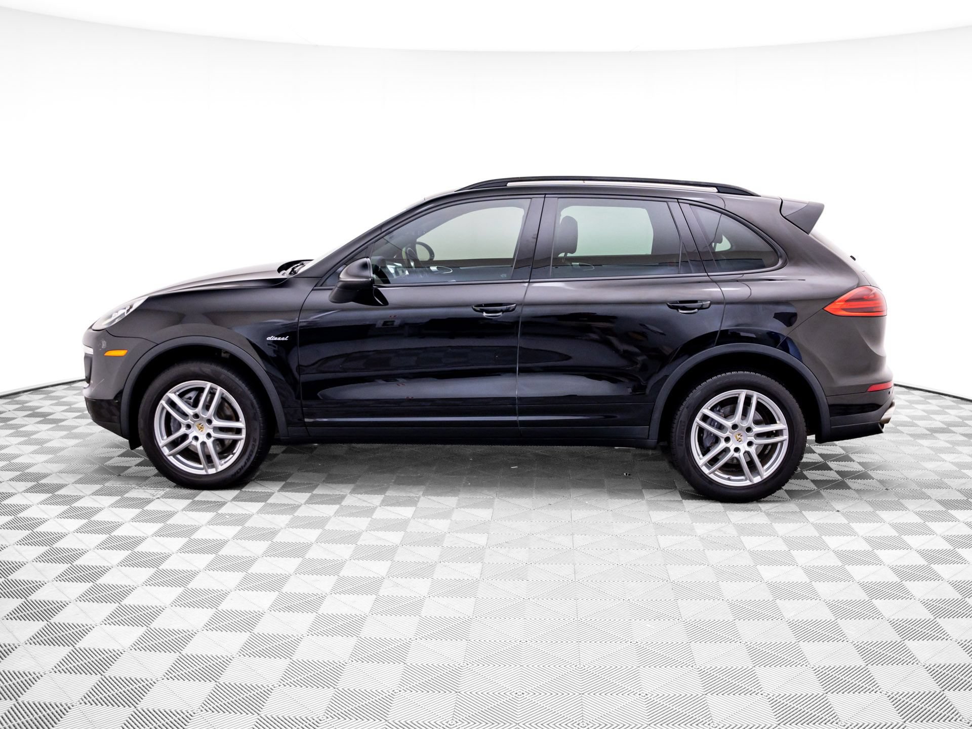 Used 2015 Porsche Cayenne Diesel AWD/4WD video 2