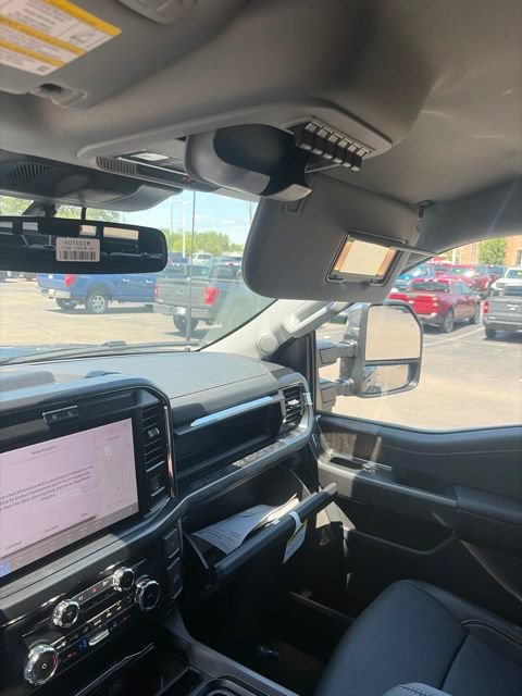 New 2026 Ford F350 Lariat w/ Chrome Package AWD/4WD image 32
