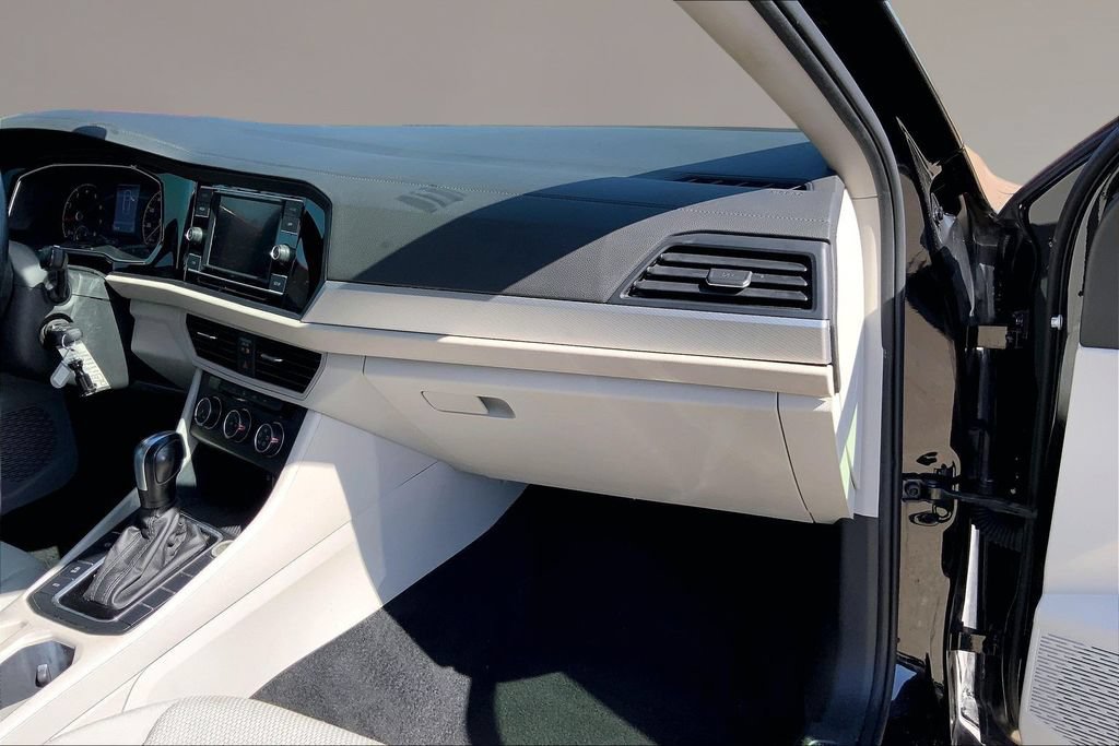Used 2019 Volkswagen Jetta S w/ Driver Assistance Package FWD image 16