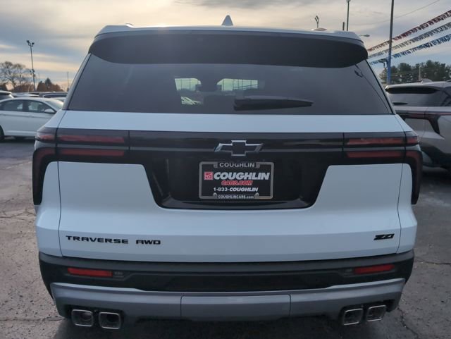 New 2026 Chevrolet Traverse Z71 w/ Enhanced Driving Package image 6