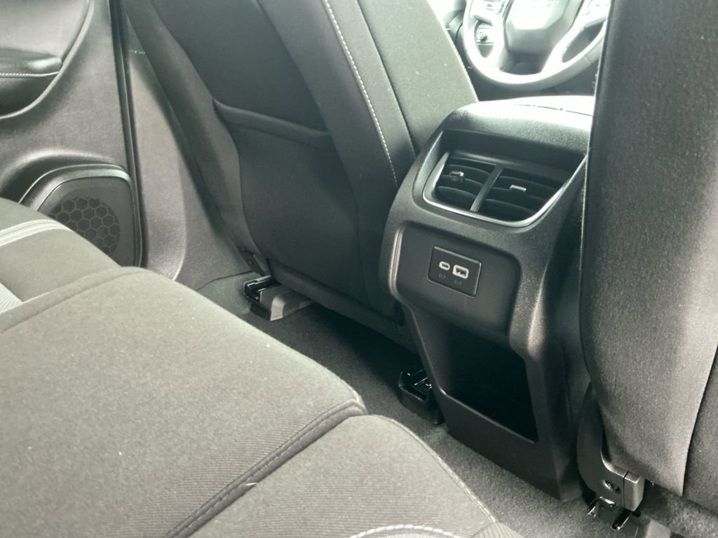 Used 2025 Chevrolet Blazer LT image 20