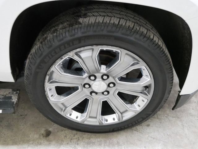 Used 2016 GMC Yukon Denali w/ Open Road Package image 7