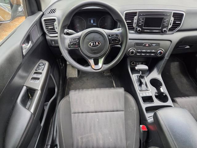 Used 2017 Kia Sportage LX AWD/4WD image 10