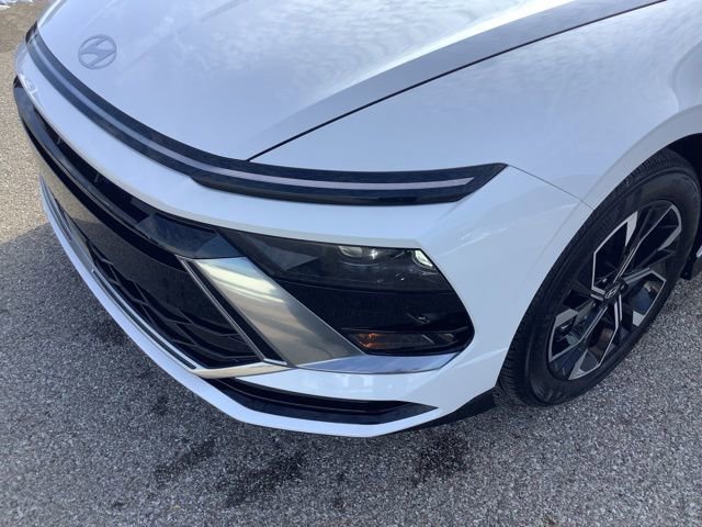 Used 2025 Hyundai Sonata SEL FWD image 29